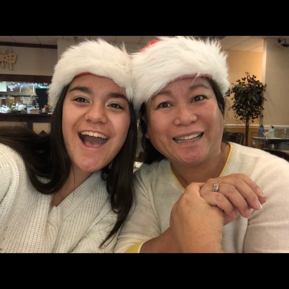 Meet your Posher, Lenore - Picture 3 of 3